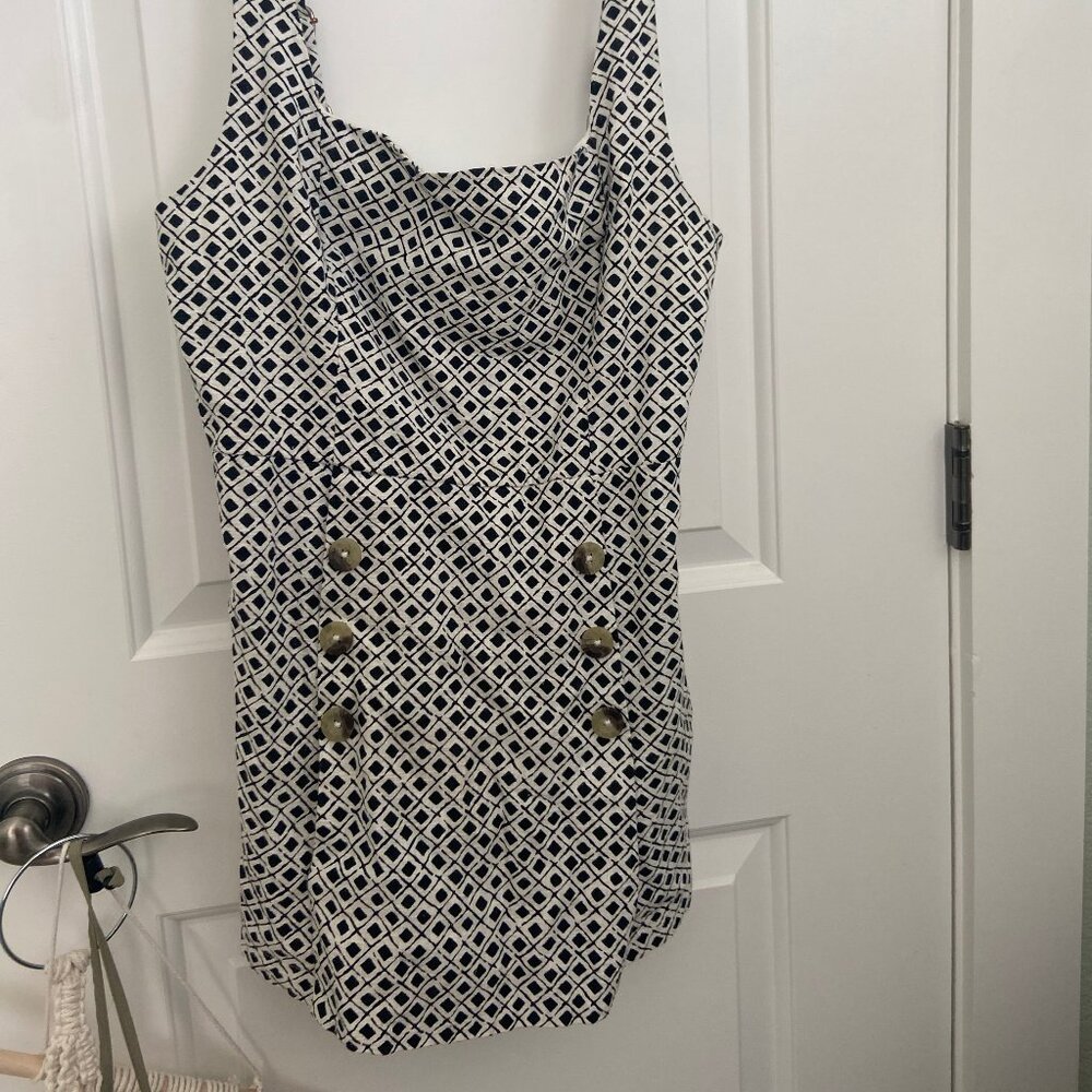 Urban Outfitters Geometric Romper size M in black and white